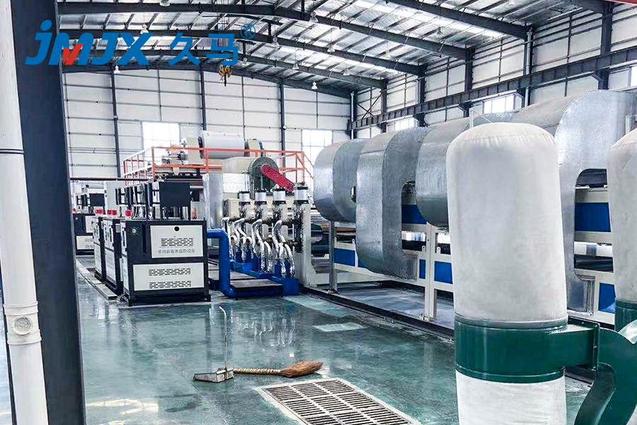 (Fagure de aluminiu+aluminiu 3D+A2) Linie de producție rezistentă la foc cu 3 funcții (Fagure de aluminiu+aluminiu 3D+A2) Linie de producție rezistentă la foc cu 3 funcții